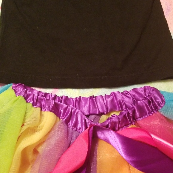 Pumpkin shirt with rainbow tulle skirt - Picture 5 of 7